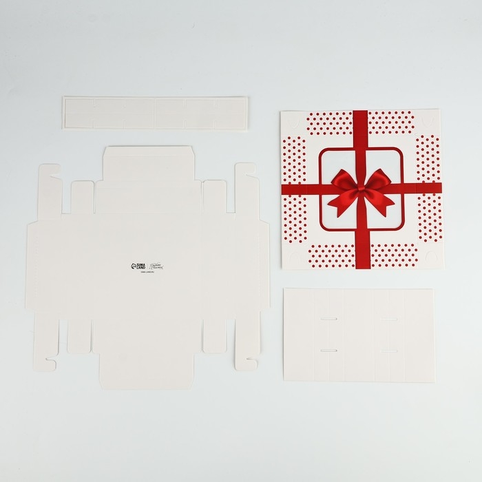 Коробка для конфет «Подарок», 14.7 х 14.7 х 3.5 см Коробка для конфет «Подарок», 14.7 х 14.7 х 3.5 см