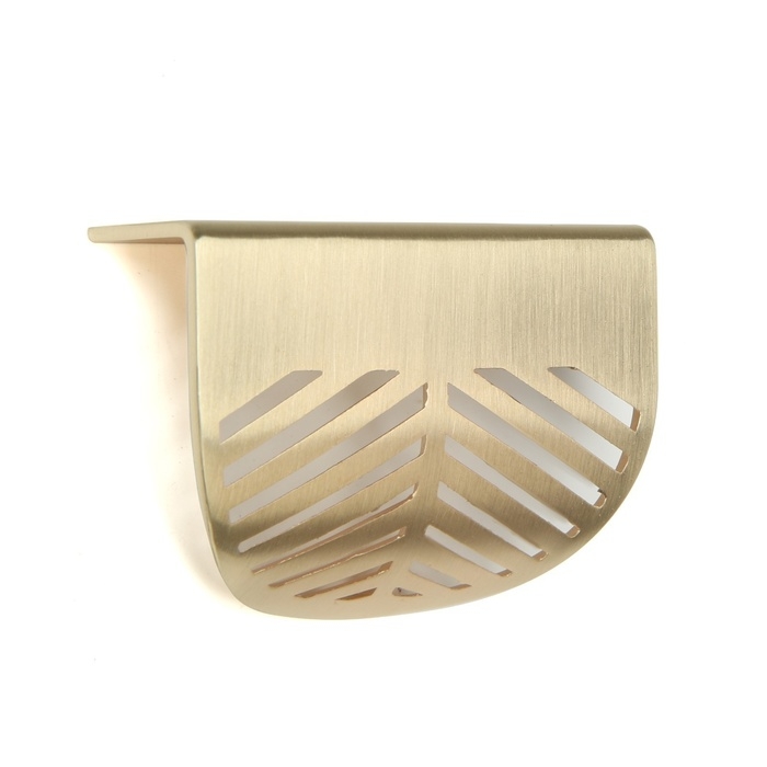 Ручка CAPPIO, м/о 32 мм, с узором, цвет матовое золото Ручка CAPPIO, м/о 32 мм, с узором, цвет матовое золото