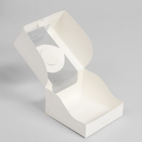 Коробка под бенто-торт с окном, белая, 14 х 14 х 8 см Коробка под бенто-торт с окном, белая, 14 х 14 х 8 см