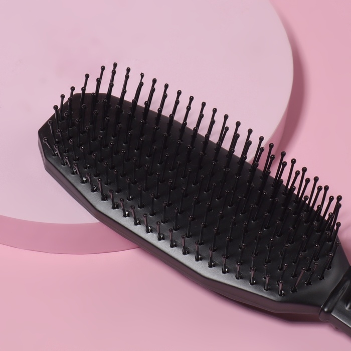 Расчёска массажная 5 &times; 22,5 см, цвет чёрный