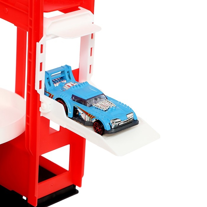 Парковка &laquo;Пожарный участок&raquo;, свет, звук, стреляет водой