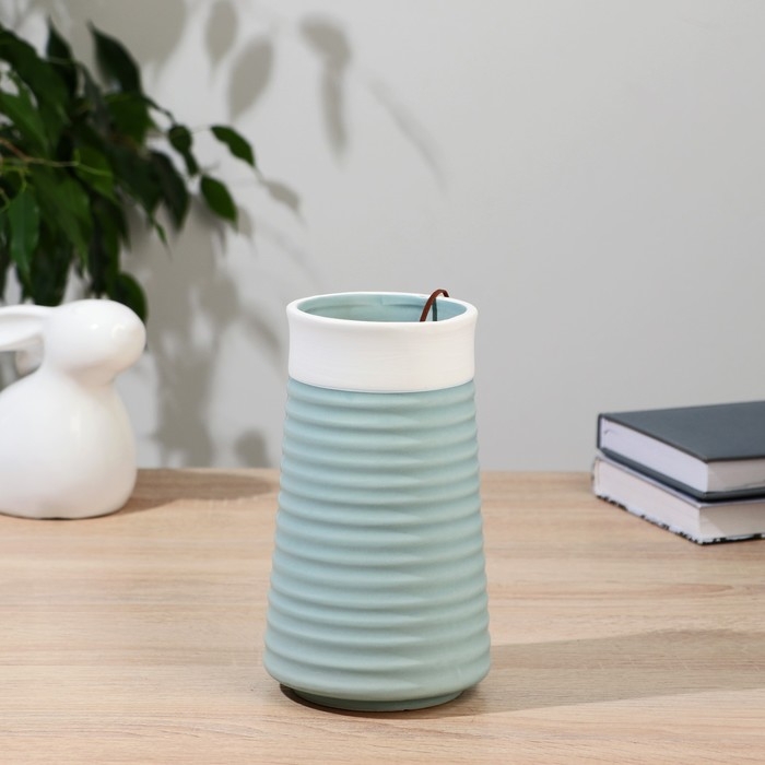 Ваза керамика Ваза керамика "Лиам" натура, d-8,5х10 см h-18 см, бело-голубой