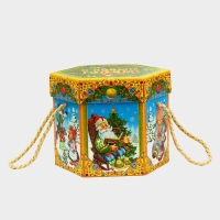 Новый год. Подарочная коробка новогодняя Шестигранник малый "Время сказок" с веревочными ручками, 210x210x185 мм. Новый год. Подарочная коробка новогодняя Шестигранник малый "Время сказок" с веревочными ручками, 210x210x185 мм.