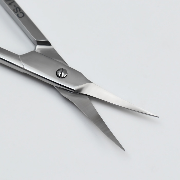 Ножницы маникюрные, для кутикулы, загнутые, 10 см, на блистере, цвет серебристый, CS-1/7-S (CVD) Ножницы маникюрные, для кутикулы, загнутые, 10 см, на блистере, цвет серебристый, CS-1/7-S (CVD)