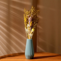 Букет из сухоцветов &laquo;Поцелуй солнца&raquo;, 52 &times; 12 &times; 8 см