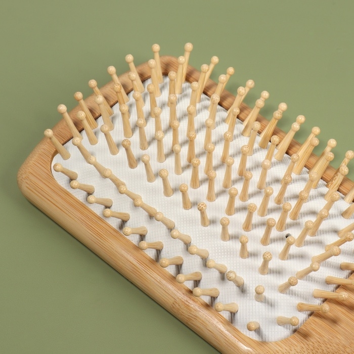 Расчёска массажная &laquo;BAMBOO&raquo;, широкая, бамбуковая, 8 &times; 25 см, цвет &laquo;светлое дерево&raquo;