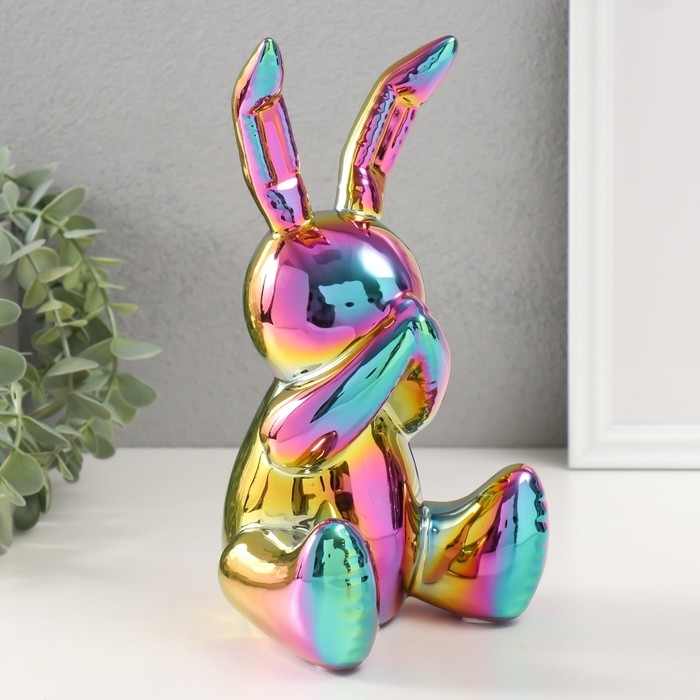 Сувенир керамика Сувенир керамика "Зайка спрятал носик" зеленый хамелеон 11х12х22 см