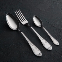 Набор столовых приборов «Посольский», 18 предметов, картонная коробка, цвет серебряный Набор столовых приборов «Посольский», 18 предметов, картонная коробка, цвет серебряный