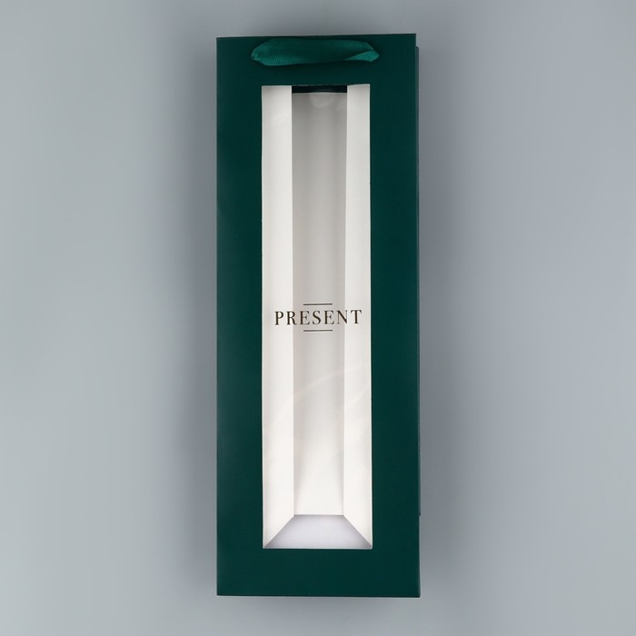 Пакет подарочный под бутылку, упаковка, &laquo;Present&raquo;, 36 х 13 х 10 см