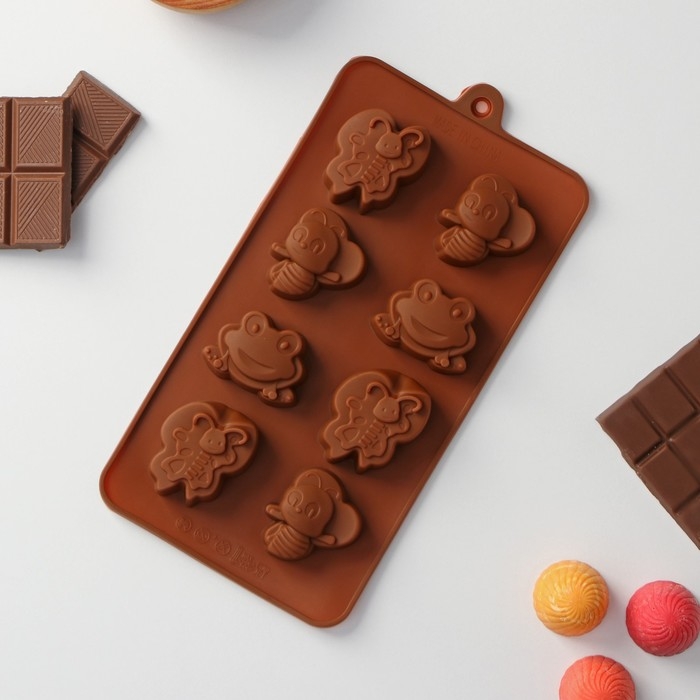 Форма для шоколада Доляна &laquo;Насекомые&raquo;, силикон, 22&times;11,5&times;2 см, 8 ячеек, цвет коричневый