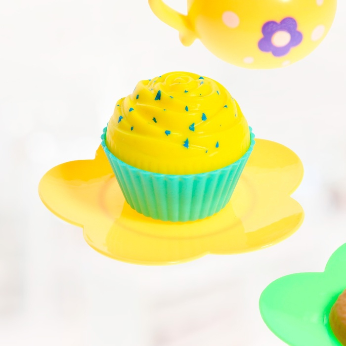 Набор посудки «Чаепитие для кукол» цвета МИКС Набор посудки «Чаепитие для кукол» цвета МИКС