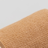 Бинт самофиксирующийся с горькой пропиткой, 7,5 см, макс. растяжимость 4,5 м, бежевый Бинт самофиксирующийся с горькой пропиткой, 7,5 см, макс. растяжимость 4,5 м, бежевый