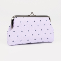 Косметичка на фермуаре, цвет сиреневый Косметичка на фермуаре, цвет сиреневый