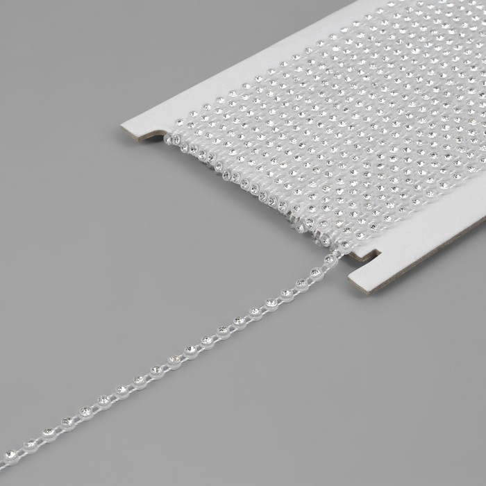 Стразы на нитях, 3 мм, 9 &plusmn; 1 м, цвет прозрачный