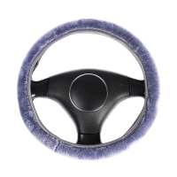 Оплетка на руль TORSO, меховая, мультиразмерная, светло-серый Оплетка на руль TORSO, меховая, мультиразмерная, светло-серый