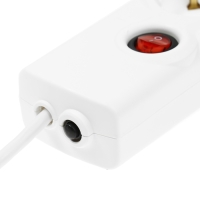 Сетевой фильтр Luazon Lighting, 5 розеток, 3 м, 2200 Вт, 3х0.75 мм2, 10 A, 220 В, c предохранителем, белый Сетевой фильтр Luazon Lighting, 5 розеток, 3 м, 2200 Вт, 3х0.75 мм2, 10 A, 220 В, c предохранителем, белый