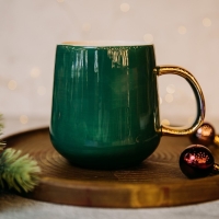 Новый год! Кружка новогодняя керамическая «Подарок», 600 мл, цвет зелёный Новый год! Кружка новогодняя керамическая «Подарок», 600 мл, цвет зелёный