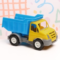 Машина пластмассовая "Самосвал" 23 х 11 х 13 см МИКС Машина пластмассовая "Самосвал" 23 х 11 х 13 см МИКС