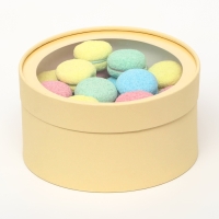 Набор 2 в 1 круглых коробок с окном, кремовый, 21 х 11 - 18 х 10 см Набор 2 в 1 круглых коробок с окном, кремовый, 21 х 11 - 18 х 10 см