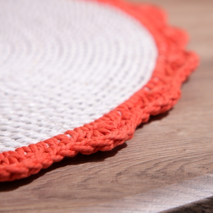 Коврик плетёный круглый 38 см