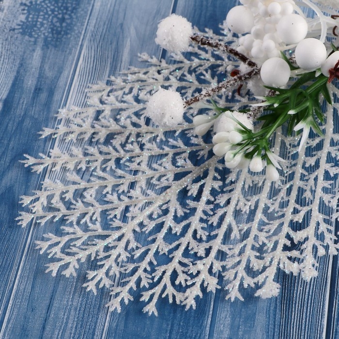 Декор Декор "Зимнее очарование" яблоко ягоды кружево в белом, 22 см
