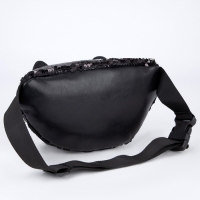 Сумка детская для девочки поясная Black cat с пайетками на молнии, цвет чёрный Сумка детская для девочки поясная Black cat с пайетками на молнии, цвет чёрный