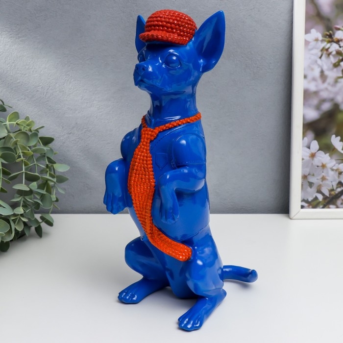 Сувенир полистоун "Той-терьер в кепке и галстуке" синий с оранжевым 29,5х14х11,5 см