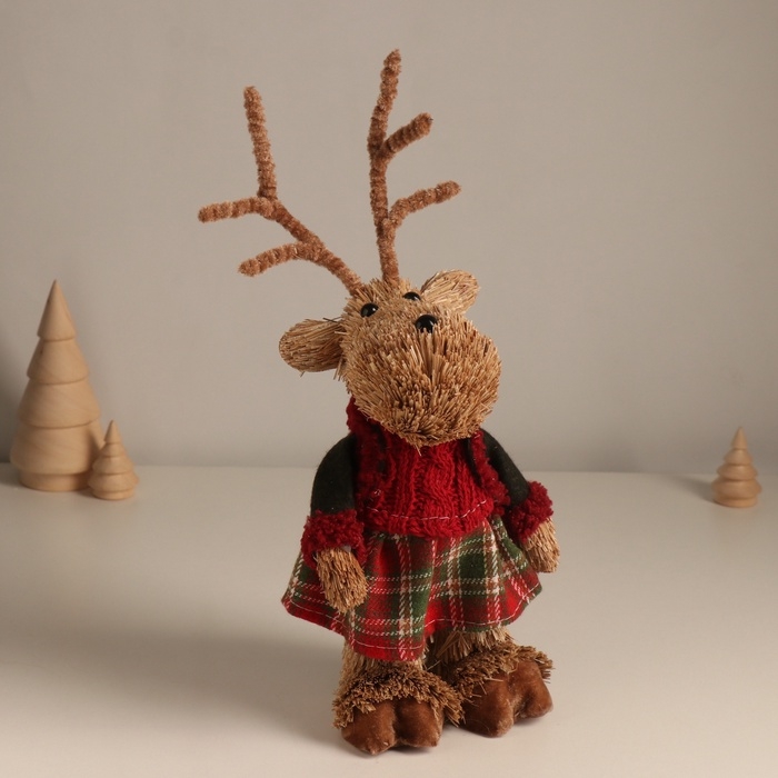 Декор Декор "Олениха в платье"