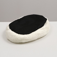 Лежанка для собак и кошек «Уют», мягкий мех, 45 х 35 х 11 см, молочный Лежанка для собак и кошек «Уют», мягкий мех, 45 х 35 х 11 см, молочный