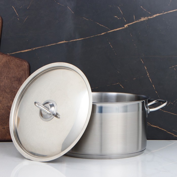 Кастрюля, 5 л, d=23,5 см, h=13 см, металлическая крышка, капсульное дно, индукция Кастрюля, 5 л, d=23,5 см, h=13 см, металлическая крышка, капсульное дно, индукция