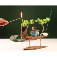 Сувенир дерево, фарфор "Маленький Будда в голубом" с подставкой для благовонии 35х35х9,5 см Сувенир дерево, фарфор "Маленький Будда в голубом" с подставкой для благовонии 35х35х9,5 см