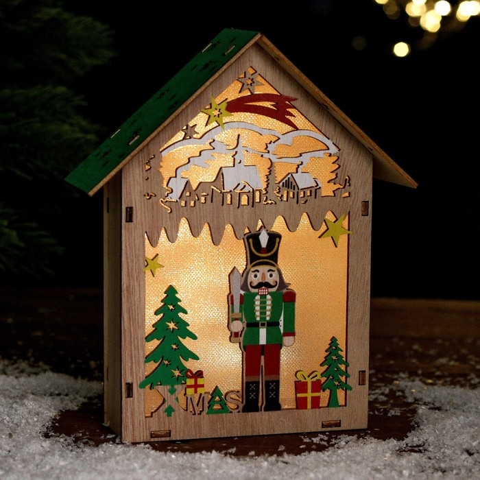 Новогодний декор с подсветкой «Щелкунчик» 15 × 5,5 × 18 см Новогодний декор с подсветкой «Щелкунчик» 15 × 5,5 × 18 см