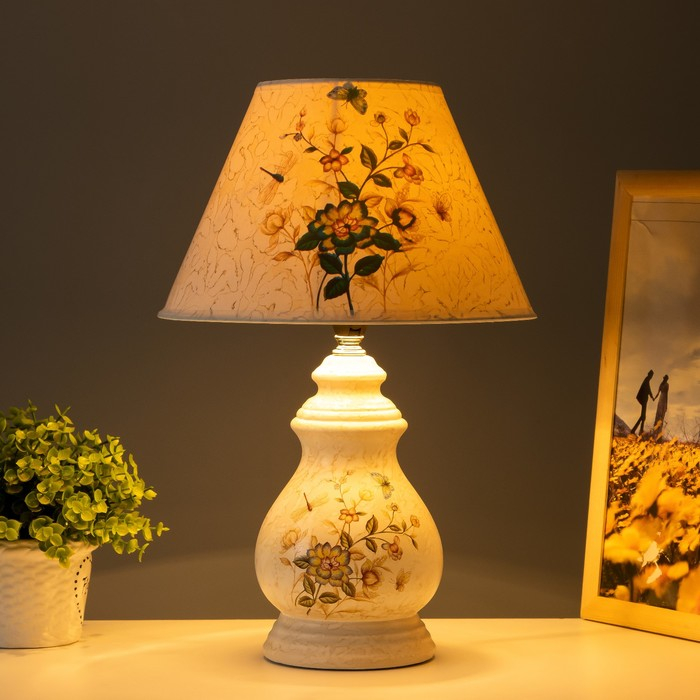 Светильник настольный "Букет полей" 1х40Вт E14 24,5х24,5х39см RISALUX