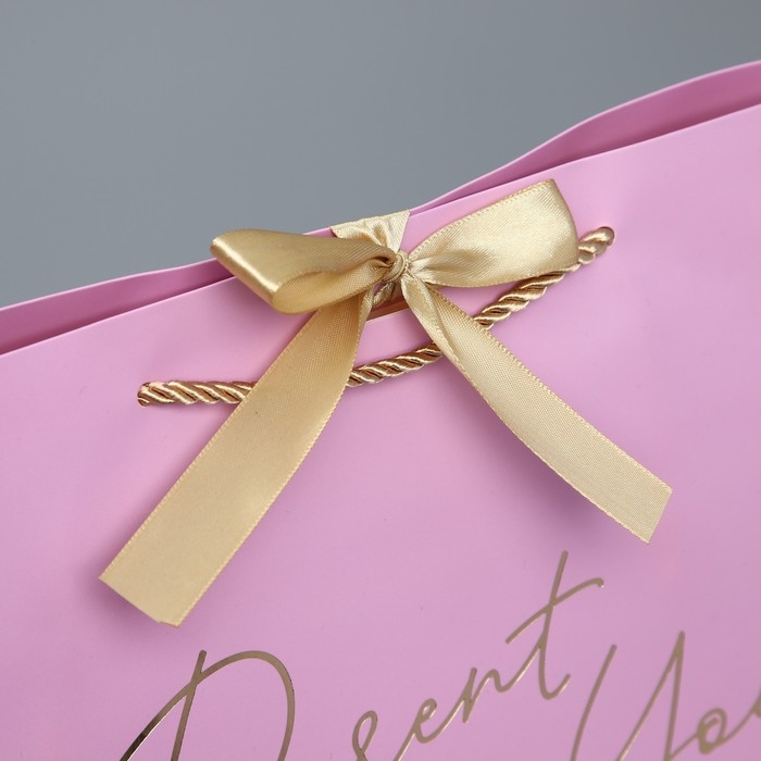 Пакет подарочный, упаковка, &laquo;Present&raquo;, 30 х 27.5 х 12 см