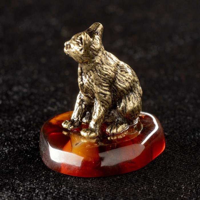 Сувенир "Кошка", латунь, янтарь
