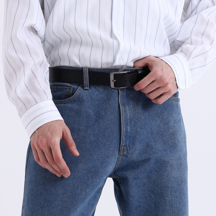 Ремень мужской «Великан», ширина 4 см, винт, пряжка металл, цвет чёрный Ремень мужской «Великан», ширина 4 см, винт, пряжка металл, цвет чёрный