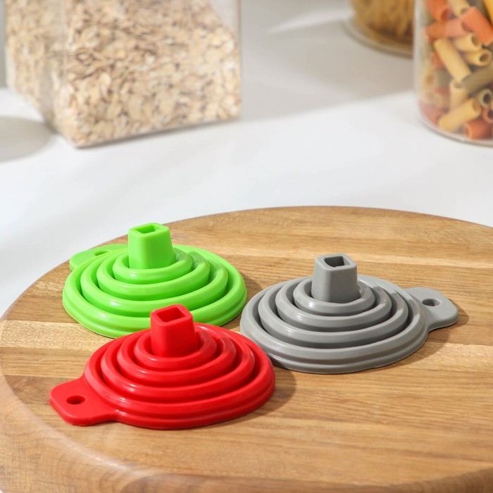 Воронка складная Доляна &laquo;Квадро&raquo;, 7&times;9 см, цвет МИКС