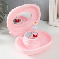 Шкатулка музыкальная механическая "Пятачок" 15х12,7х7 см Шкатулка музыкальная механическая "Пятачок" 15х12,7х7 см