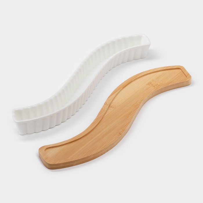 Блюдо фарфоровое для оливок на деревянной подставке BellaTenero, 35×4×3 см, цвет белый Блюдо фарфоровое для оливок на деревянной подставке BellaTenero, 35×4×3 см, цвет белый