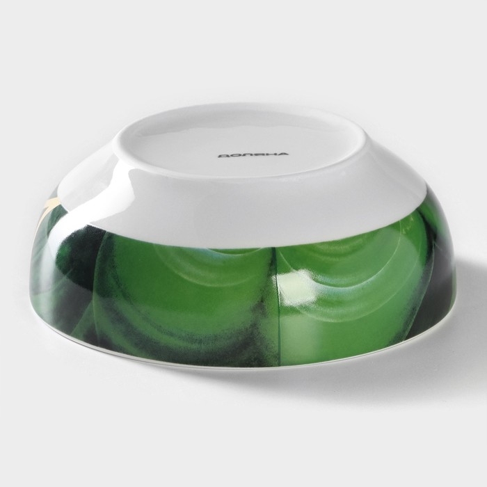 Салатник фарфоровый Доляна &laquo;Малахитовая шкатулка&raquo;, 600 мл, d=15,5 см, цвет зелёный