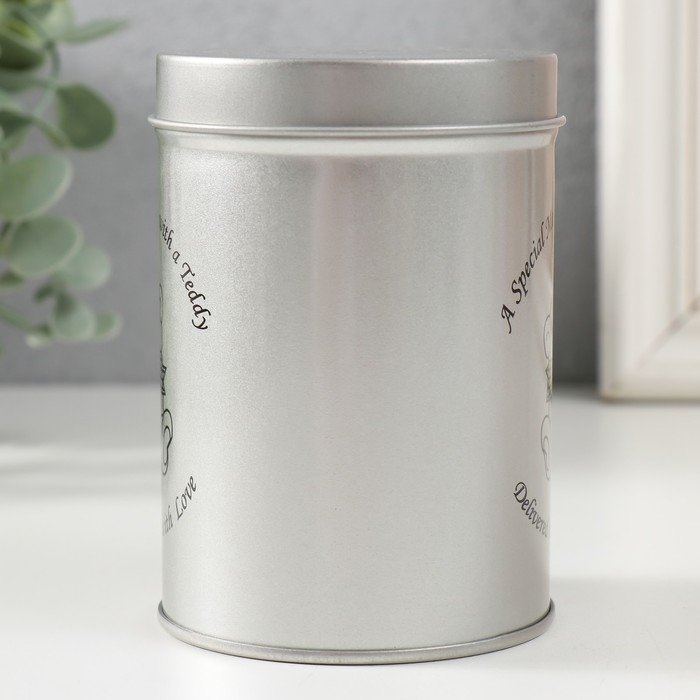 Шкатулка металл цилиндр Шкатулка металл цилиндр "Медвежонок сбантом" 7,5х7,5х11 см