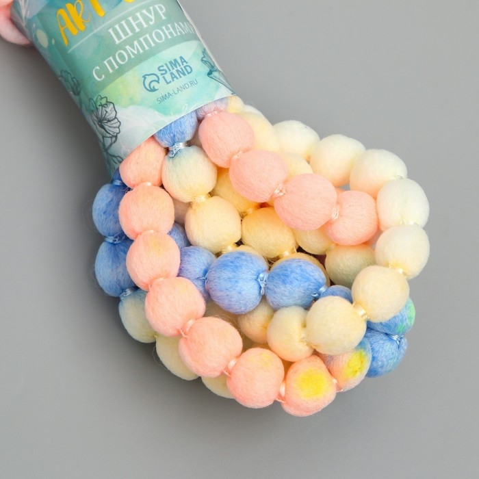 Шнур с помпонами "Зефир" намотка 2 м