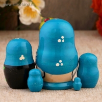 Матрёшка &laquo;Божья коровка&raquo;, голубое платье, 5 кукольная, 9-10 см