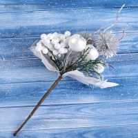 Декор "Зимнее сияние" ягоды хвоя листья, 19 см Декор "Зимнее сияние" ягоды хвоя листья, 19 см