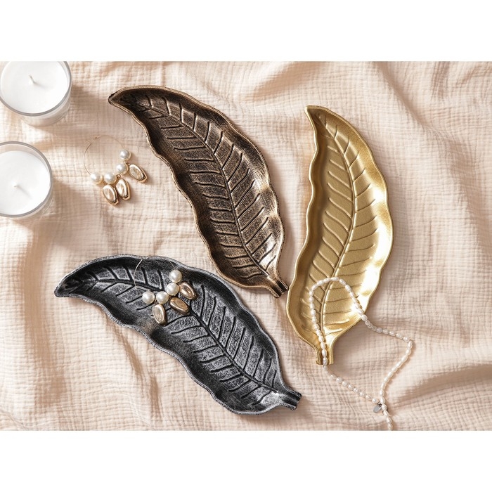 Блюдо для фруктов Доляна &laquo;Винтажный лист&raquo;, 28&times;10 см, цвет серебряный