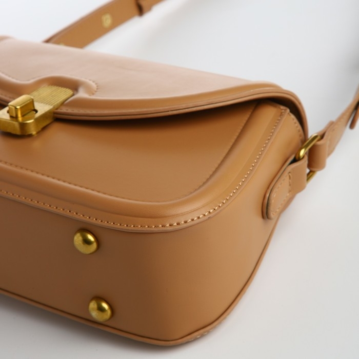 Сумка женская TEXTURA, мессенджер, средний размер, цвет темно-бежевый Сумка женская TEXTURA, мессенджер, средний размер, цвет темно-бежевый