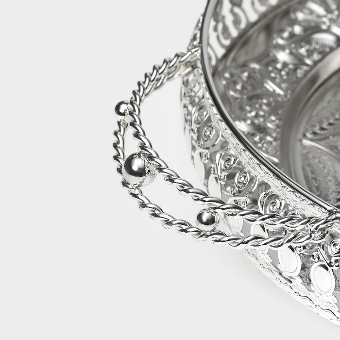 Поднос сервировочный &laquo;Солон&raquo;, 34&times;24,5&times;9 см, с ручками, цвет серебряный