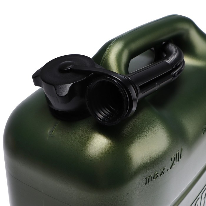 Канистра 3ton PROFI, ЗЕЛЕНАЯ для топлива + крышка и лейка, 20 л Канистра 3ton PROFI, ЗЕЛЕНАЯ для топлива + крышка и лейка, 20 л