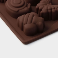 Форма для конфет и шоколада Доляна «Насекомые», силикон, 18×17 см, 16 ячеек (3,5×3,5 см), цвет коричневый Форма для конфет и шоколада Доляна «Насекомые», силикон, 18×17 см, 16 ячеек (3,5×3,5 см), цвет коричневый