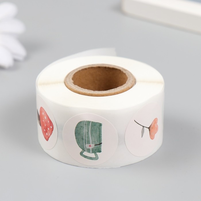 Наклейка бумага Наклейка бумага "Акварельные рисунки" d=2,5 см 500 шт в рулоне 3х6,5х6,5 см